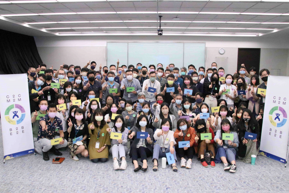 友達提供全球及集團輪調機會，支持同仁持續進修學習，致力為專業人才打造友善多元的職場環境