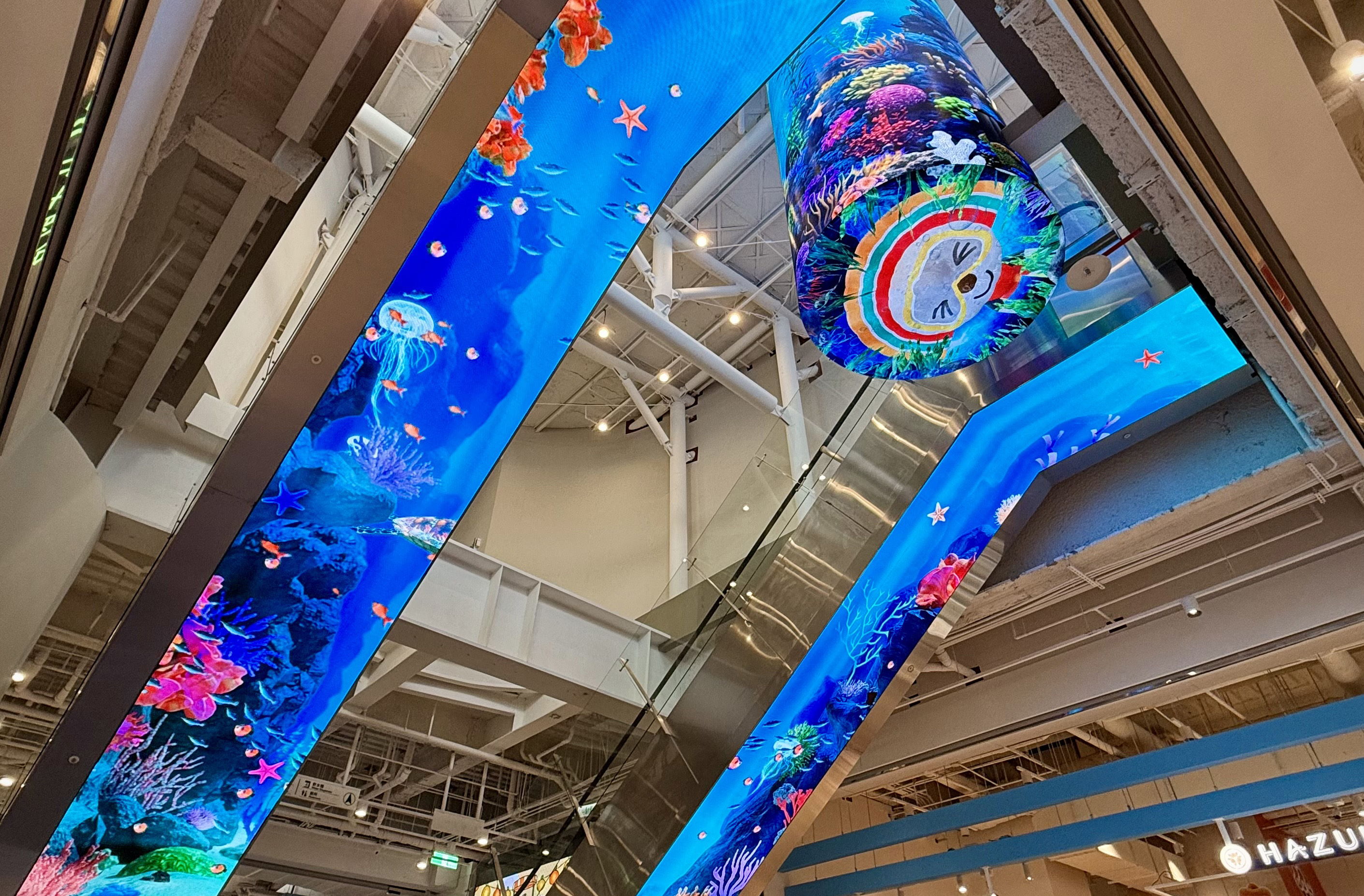 達擎與傑可達整合先進顯示技術與軟硬體應用服務，提供一系列大型LED顯示解決方案，為全新改裝開幕的「清水服務區」佈局嶄新視覺體驗。